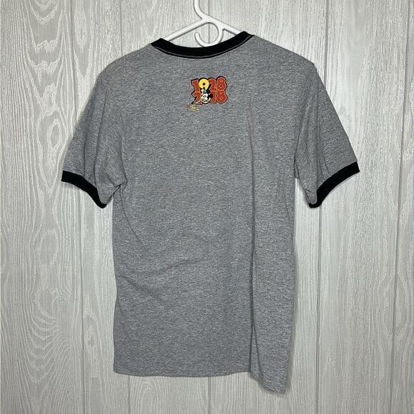 Disney Cast Exclusive 90th anniversary Tshirt size‎ small - Picture 5 of 5
